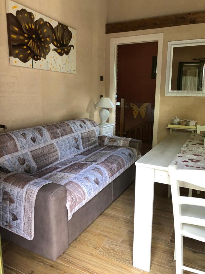 B&B La Piazzetta Кастильоне дей Пеполи Екстериор снимка