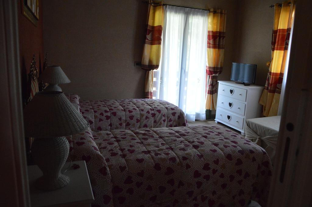 B&B La Piazzetta Кастильоне дей Пеполи Стая снимка
