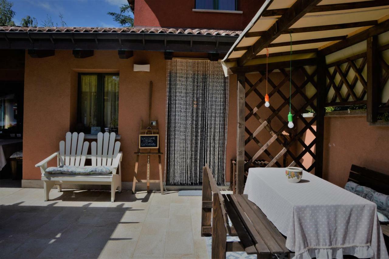 B&B La Piazzetta Кастильоне дей Пеполи Екстериор снимка