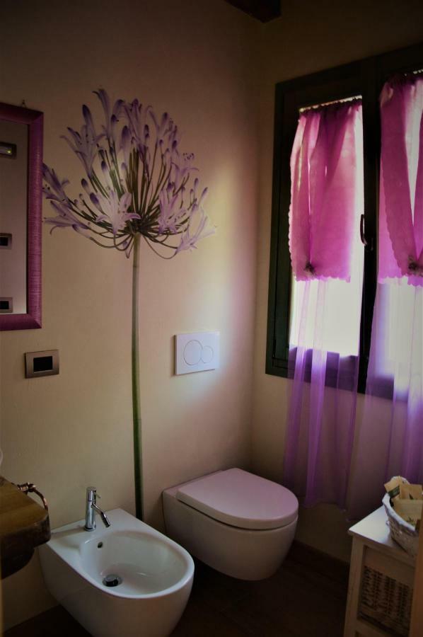 B&B La Piazzetta Кастильоне дей Пеполи Екстериор снимка